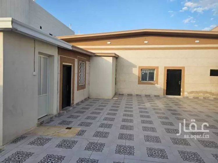 فيلا للبيع في شارع عثمان بن عفان, حي الخالدية, مدينة الخفجي, المنطقة الشرقية 10
