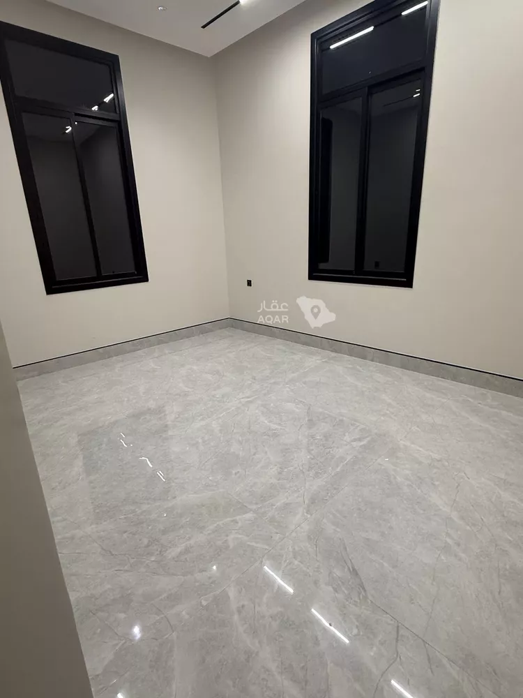 Building for Sale in Riyadh Al Mahdiyah 10