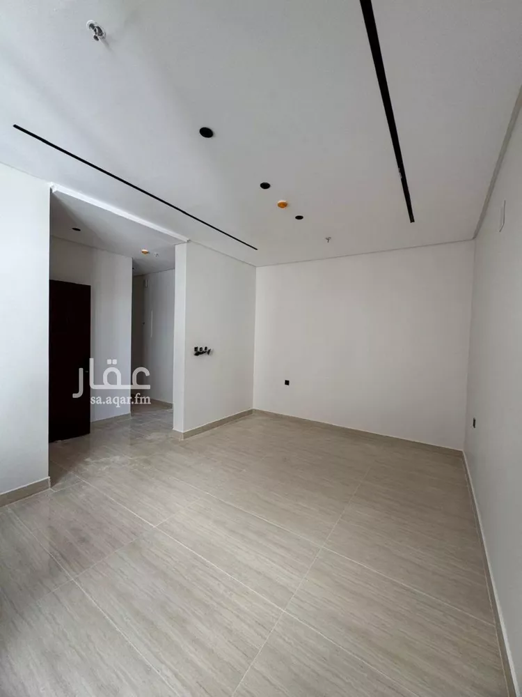 شقة للبيع في شارع احمد بن الحسين بن مهران, حي المهدية, مدينة الرياض, منطقة الرياض صورة 4