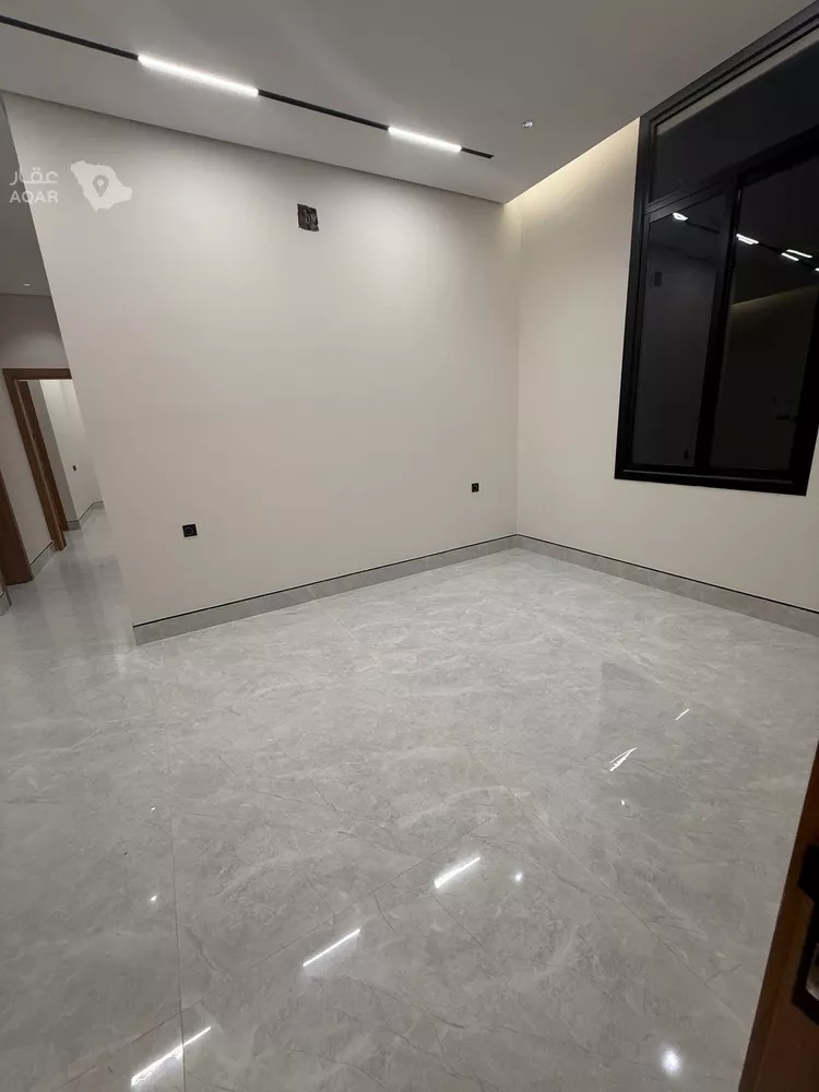 Building for Sale in Riyadh Al Mahdiyah 16