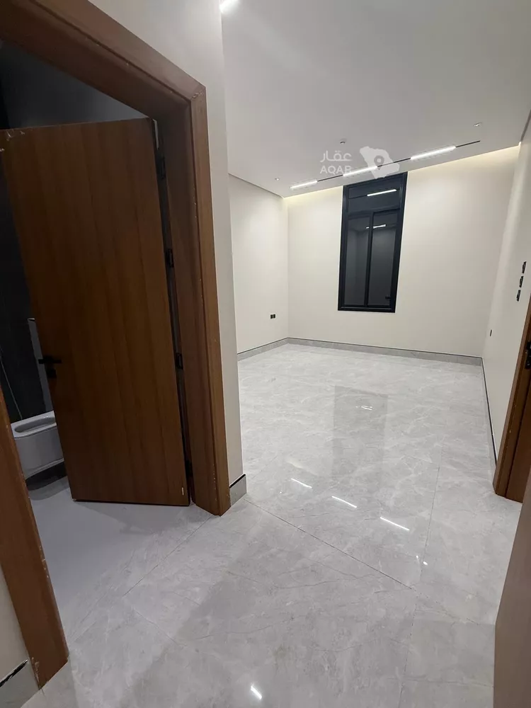 Building for Sale in Riyadh Al Mahdiyah 13