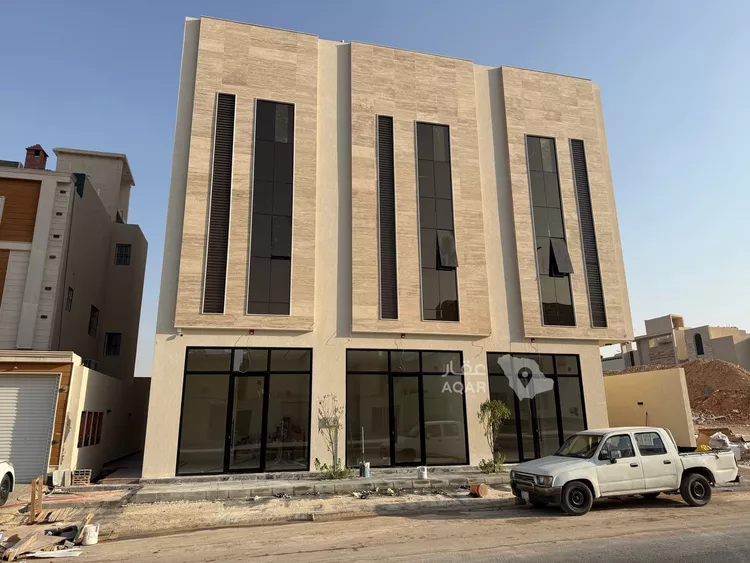 عمارة للبيع في شارع أحمد بن هاشم, حي المهدية, مدينة الرياض, منطقة الرياض 2