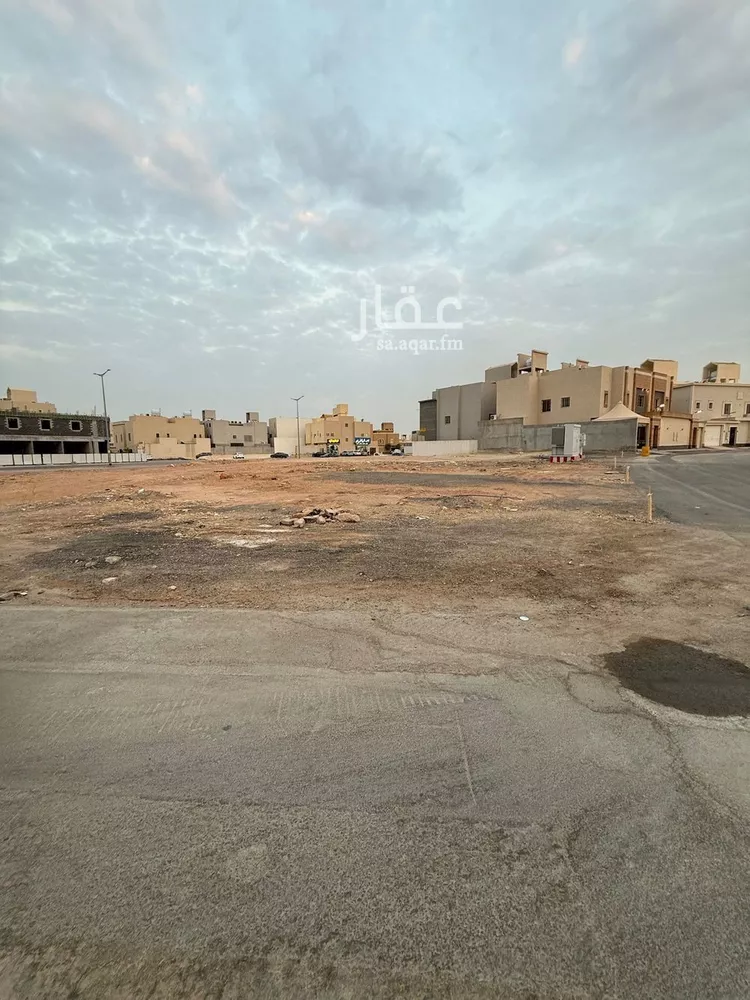Land for Sale in Riyadh Al Mahdiyah صورة 2