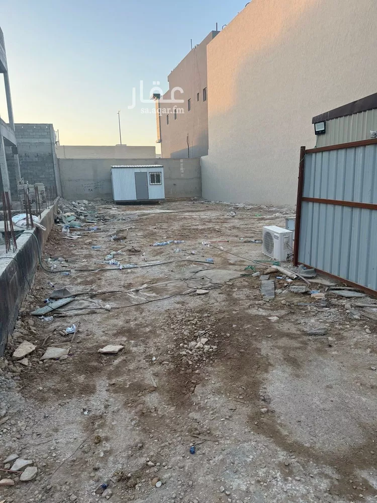 أرض للبيع في شارع أحمد بن محمد العتابي, حي المهدية, مدينة الرياض, منطقة الرياض 8