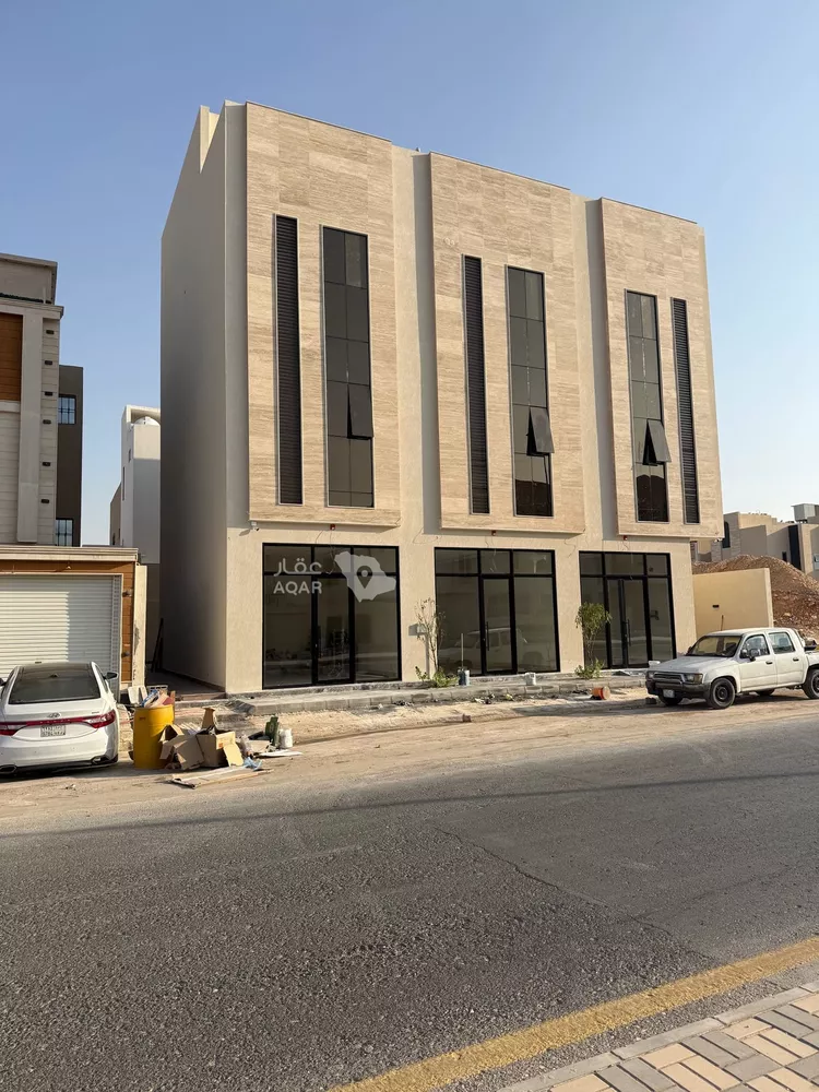 عمارة للبيع في شارع أحمد بن هاشم, حي المهدية, مدينة الرياض, منطقة الرياض 3