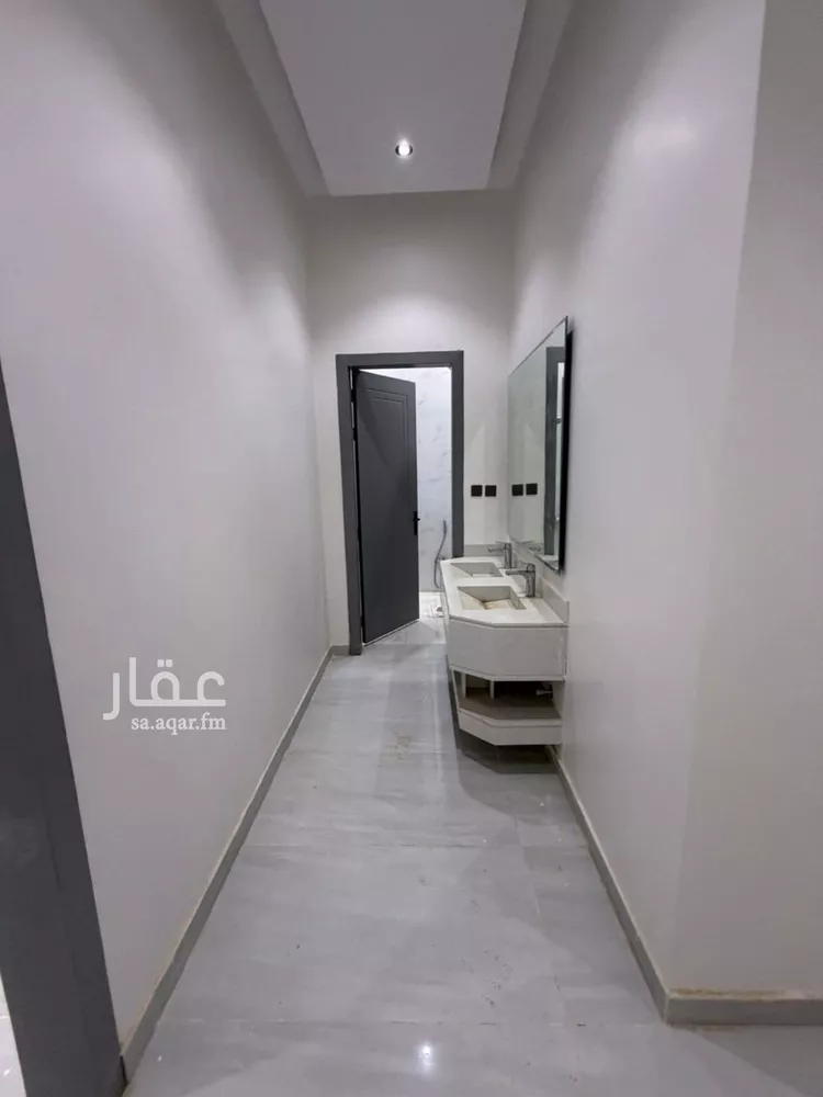 Floor for Sale in Riyadh Ash Sharq 13