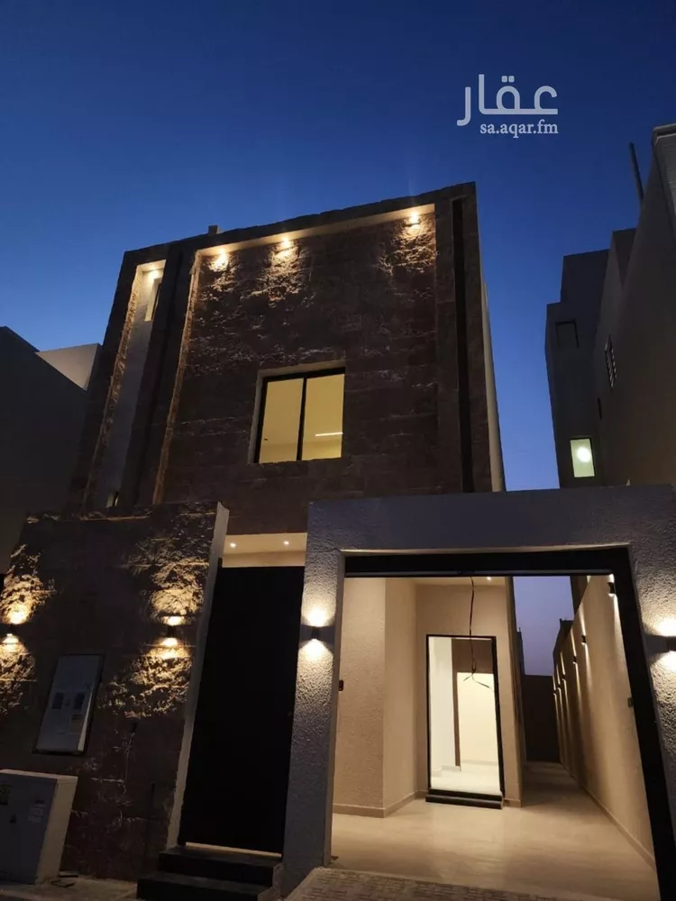 Floor for Rent in Riyadh Al Janadriyah 10