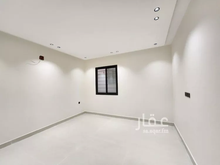Floor for Rent in Riyadh Al Janadriyah صورة 3