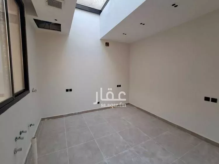 دور للبيع في شارع رقم 374, حي المونسية, مدينة الرياض, منطقة الرياض صورة 2
