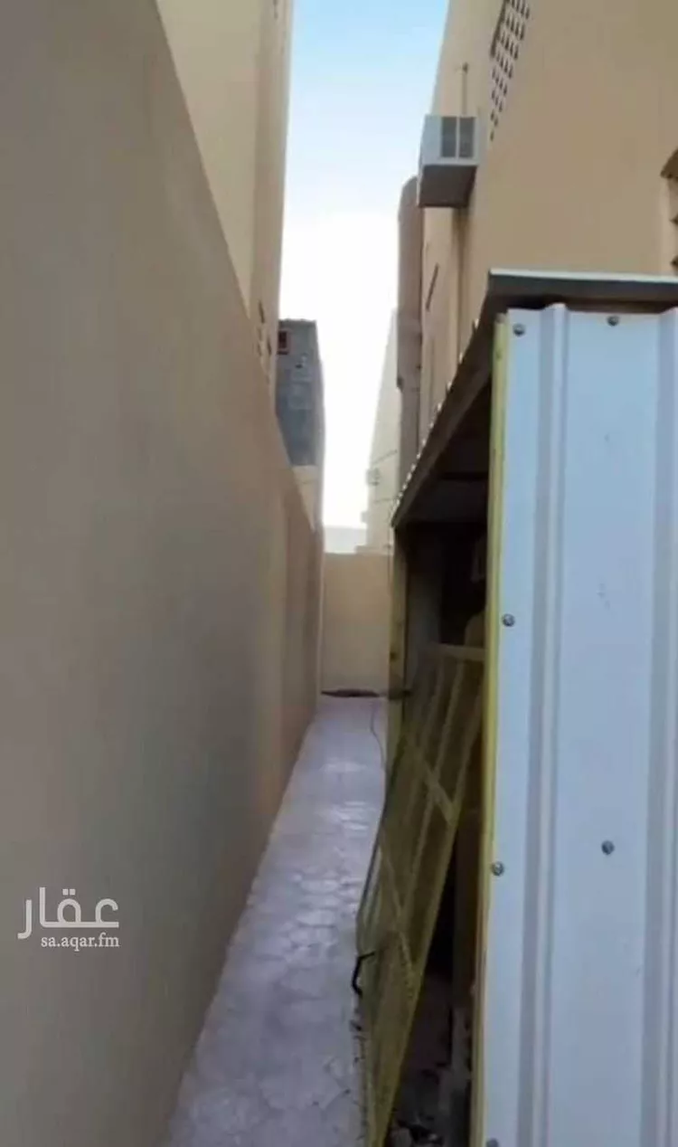 فيلا للبيع في شارع غياث بن فارس, حي الريان, مدينة بريدة, منطقة القصيم 8