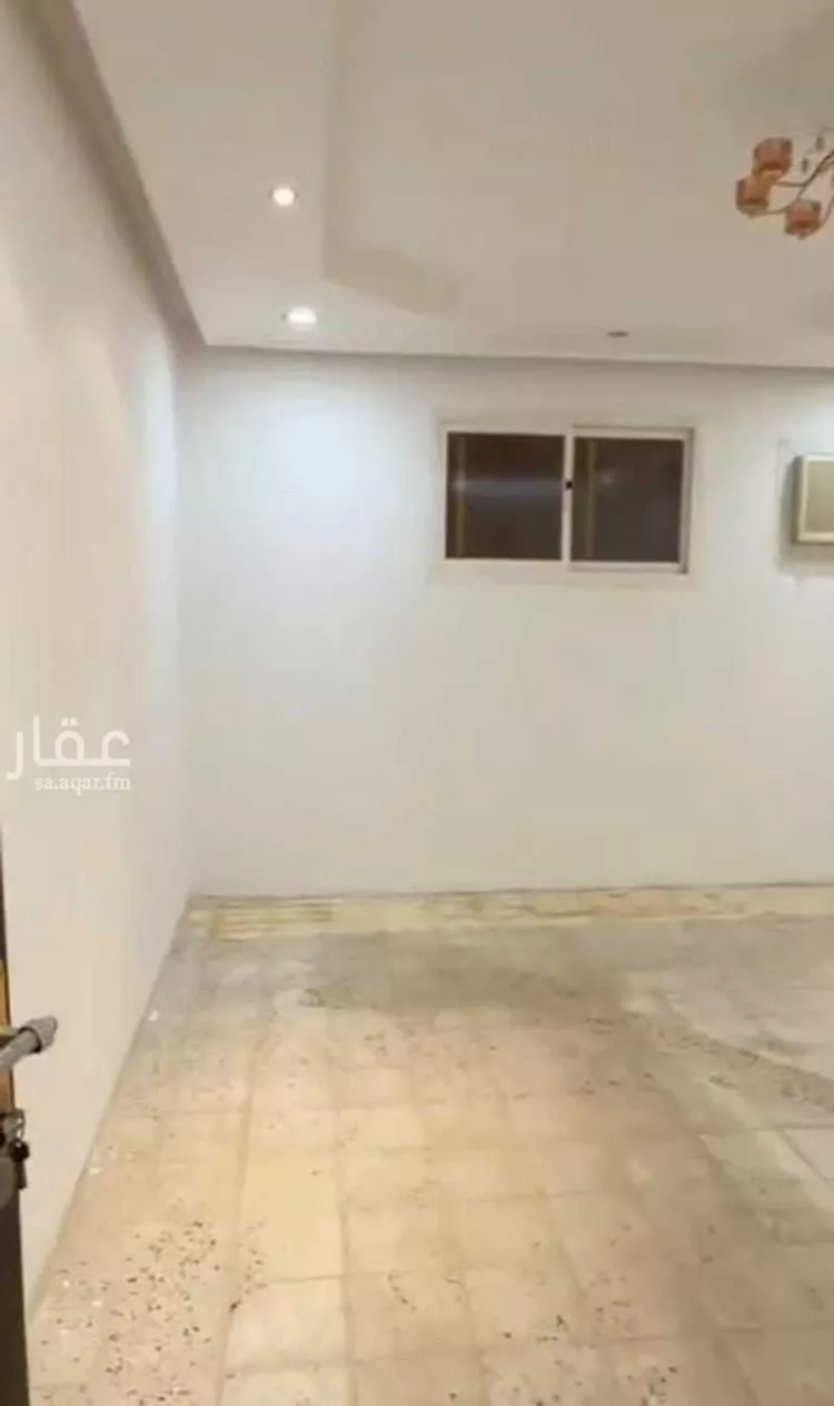 فيلا للبيع في شارع غياث بن فارس, حي الريان, مدينة بريدة, منطقة القصيم 15