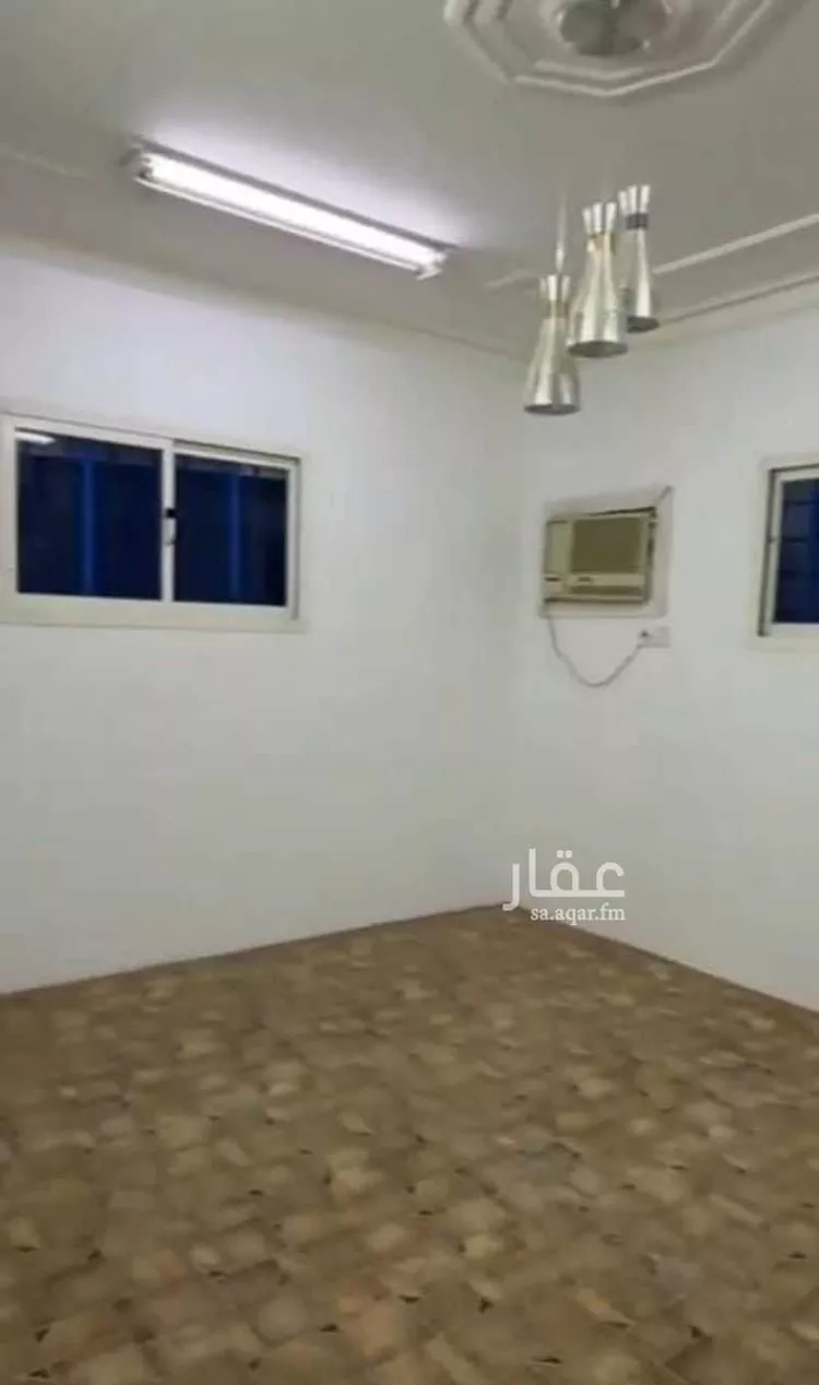 فيلا للبيع في شارع غياث بن فارس, حي الريان, مدينة بريدة, منطقة القصيم 11