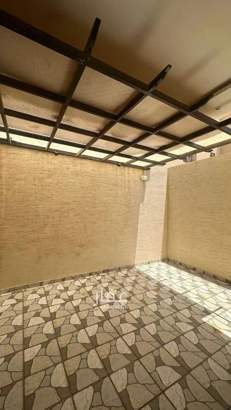 Villa for Sale in Riyadh Al Mahdiyah 14