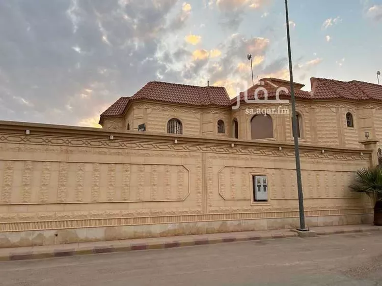 فيلا للبيع في شارع ابن الأفطس, حي الورود, مدينة الخرج, منطقة الرياض صورة 2