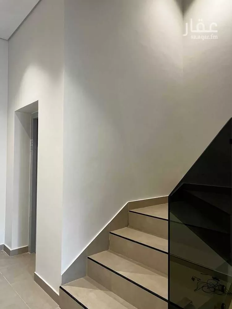 دور للبيع في شارع أبي محمد بن الزوال, حي العارض, مدينة الرياض, منطقة الرياض صورة 3