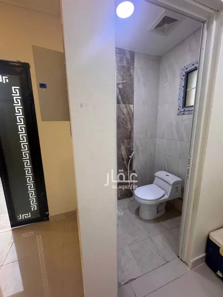 فيلا للإيجار في شارع 32جـ, حي الشراع, مدينة الخبر, المنطقة الشرقية صورة 5