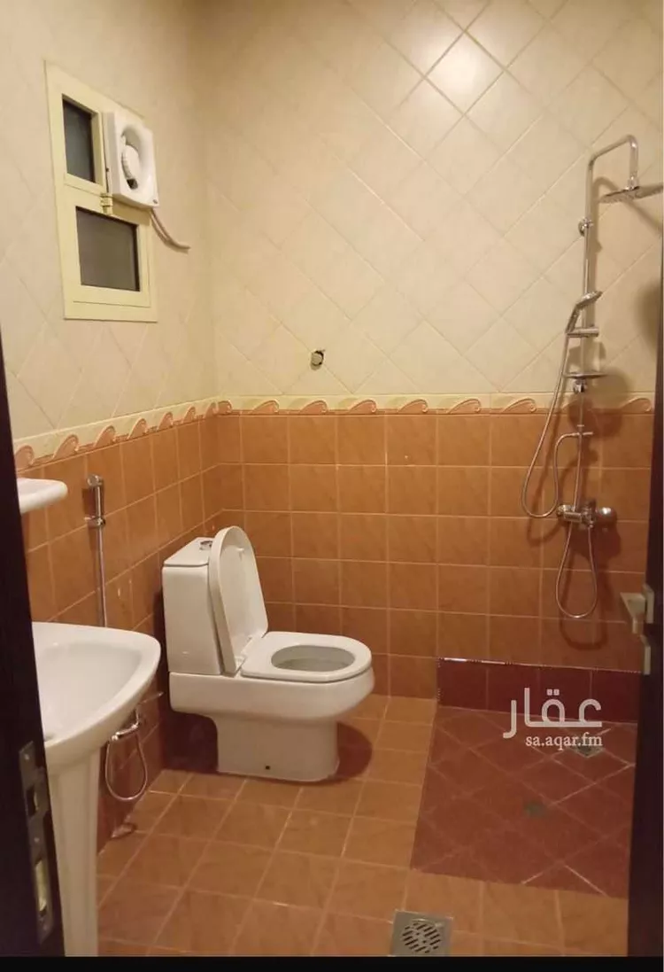 فيلا للإيجار في شارع الصنهاجي, حي النهضة, مدينة الرياض, منطقة الرياض 14