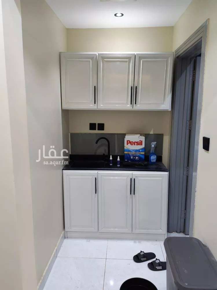 شقة للإيجار في شارع رقم 272, حي الياسمين, مدينة الرياض, منطقة الرياض صورة 3