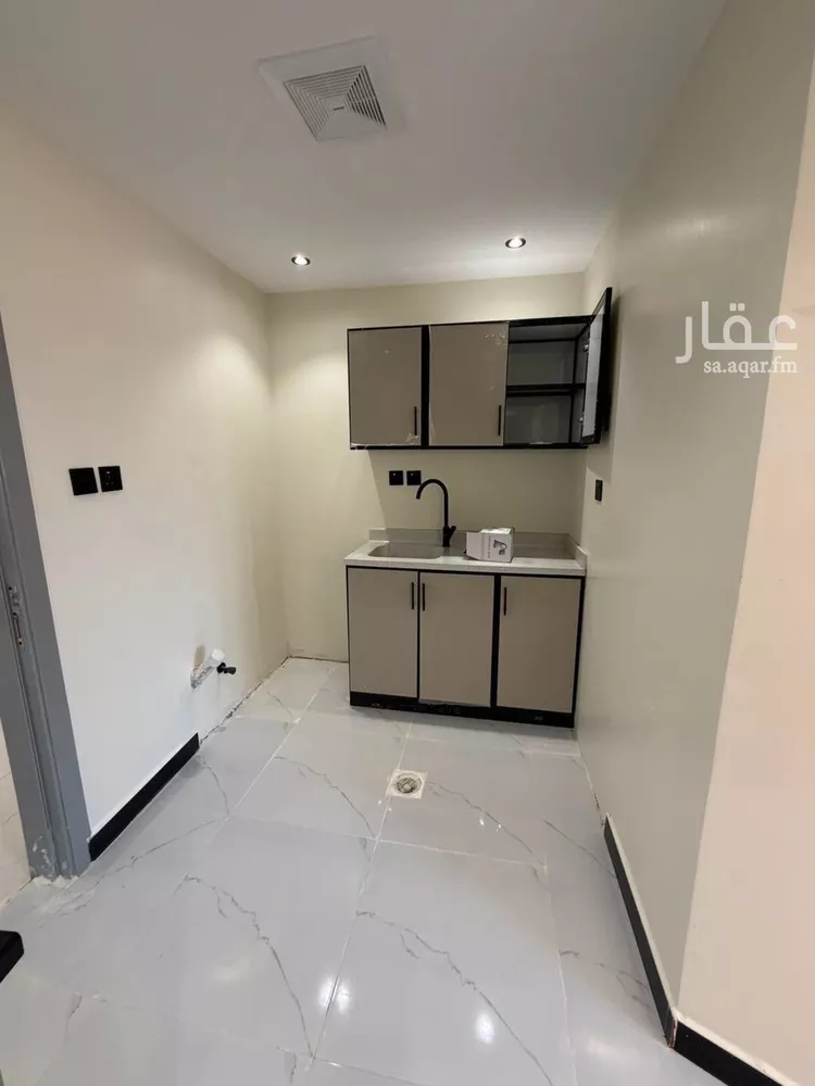 شقة للإيجار في شارع أحمد السباعي, حي العليا, مدينة الرياض, منطقة الرياض صورة 3