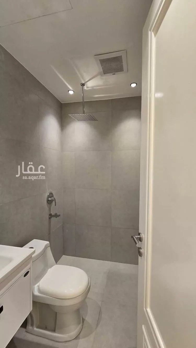 شقة للإيجار في شارع الافاضله ، حي الملقا ، الرياض ، منطقة الرياض صورة 3