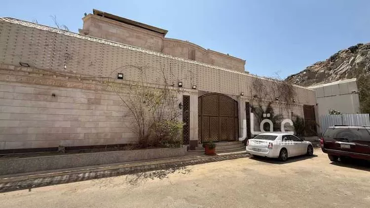فيلا للبيع في شارع 117 الحسينية 1, حي العوالي, مدينة مكه المكرمه, منطقة مكة المكرمة