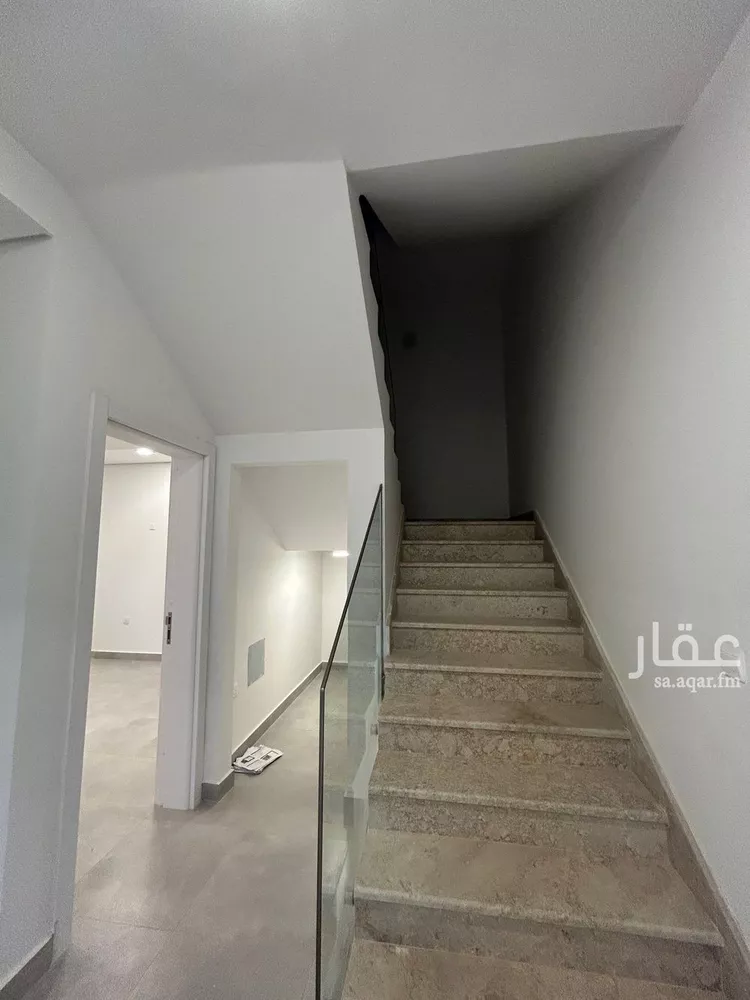 فيلا للإيجار في شارع 567, حي البشائر, مدينة الرياض, منطقة الرياض 15