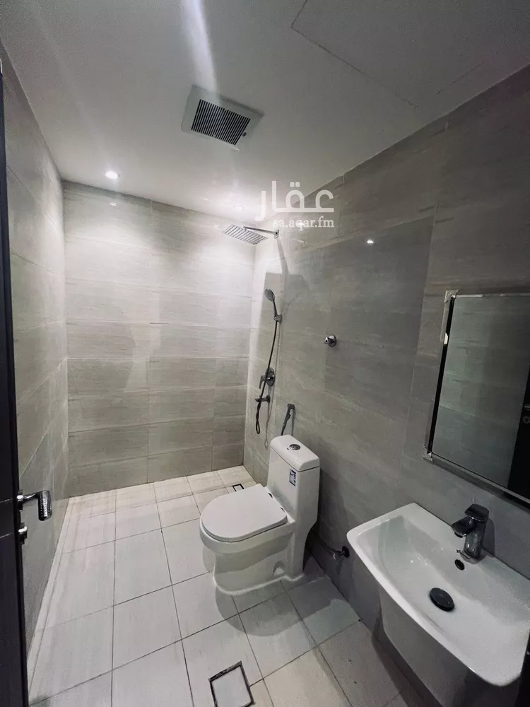 شقة للإيجار في شارع احمد بن عمرو بن السرح, حي النرجس, مدينة الرياض, منطقة الرياض صورة 5