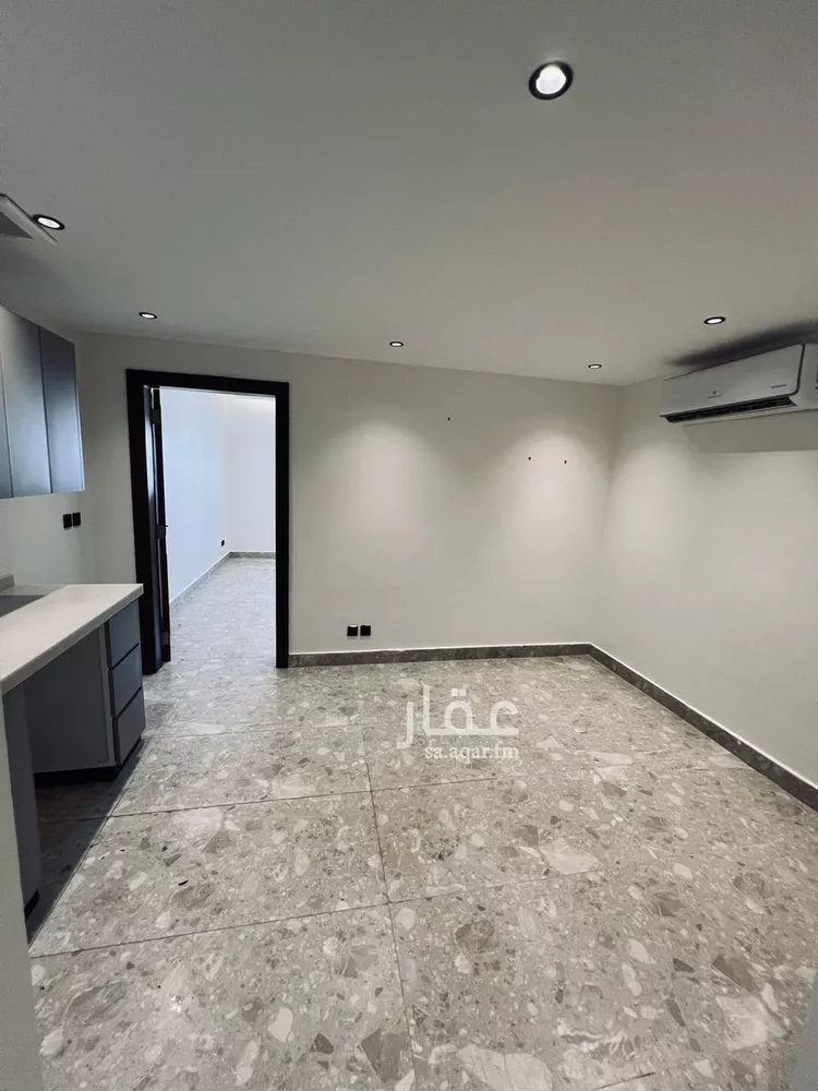 شقة للإيجار في شارع محمد علي جناح, حي الشهداء, مدينة الرياض, منطقة الرياض صورة 3