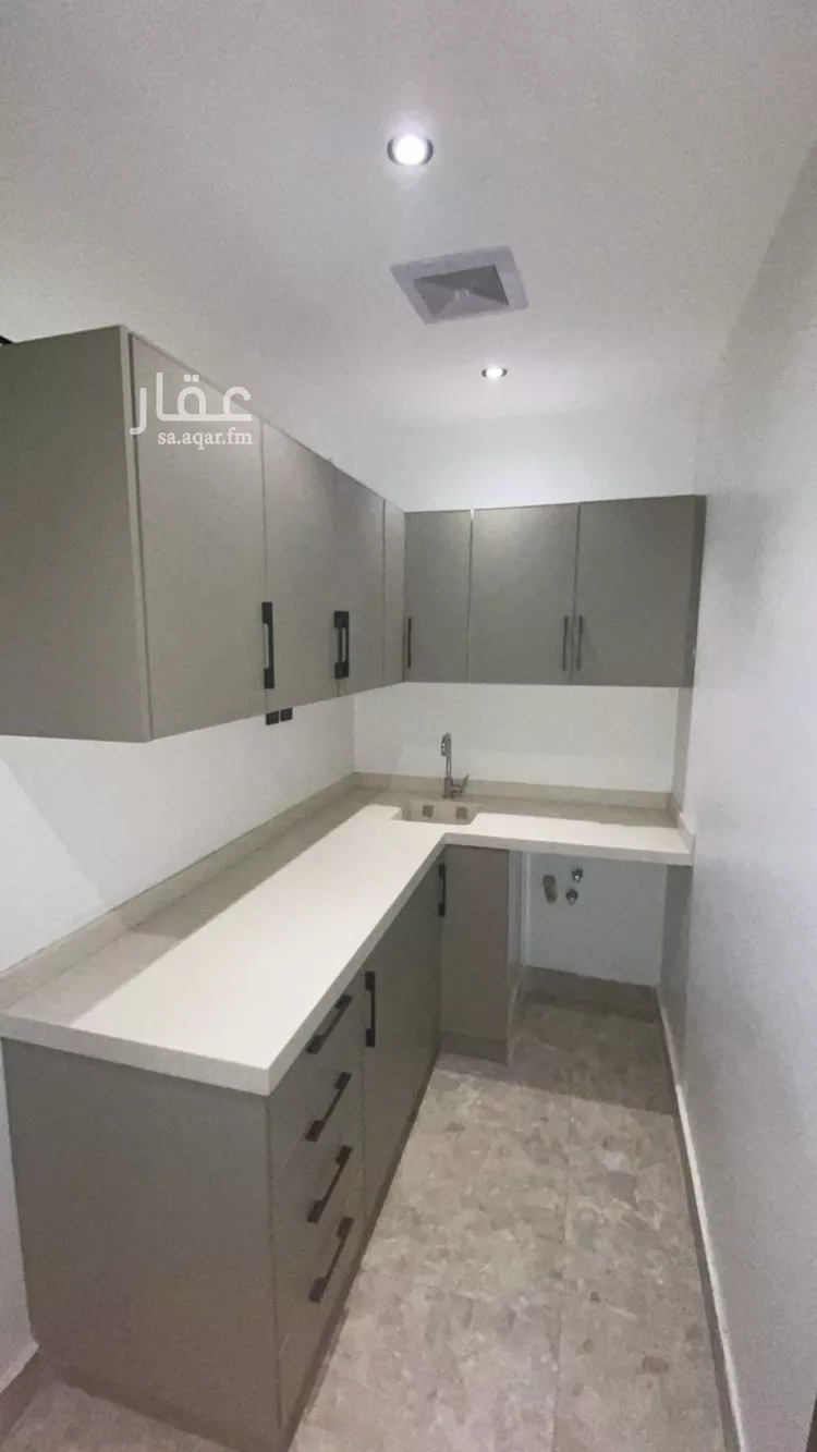 شقة للإيجار في شارع محمد عمر توفيق, حي العارض, مدينة الرياض, منطقة الرياض