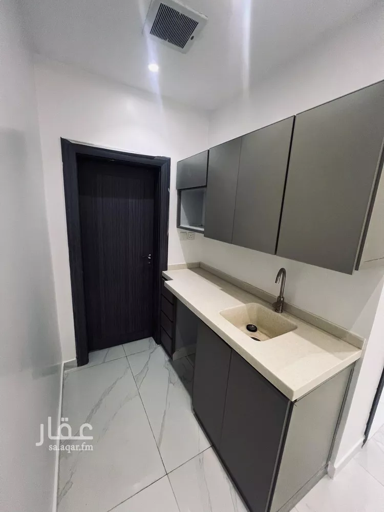 شقة للإيجار في شارع احمد بن عمرو بن السرح, حي النرجس, مدينة الرياض, منطقة الرياض صورة 4