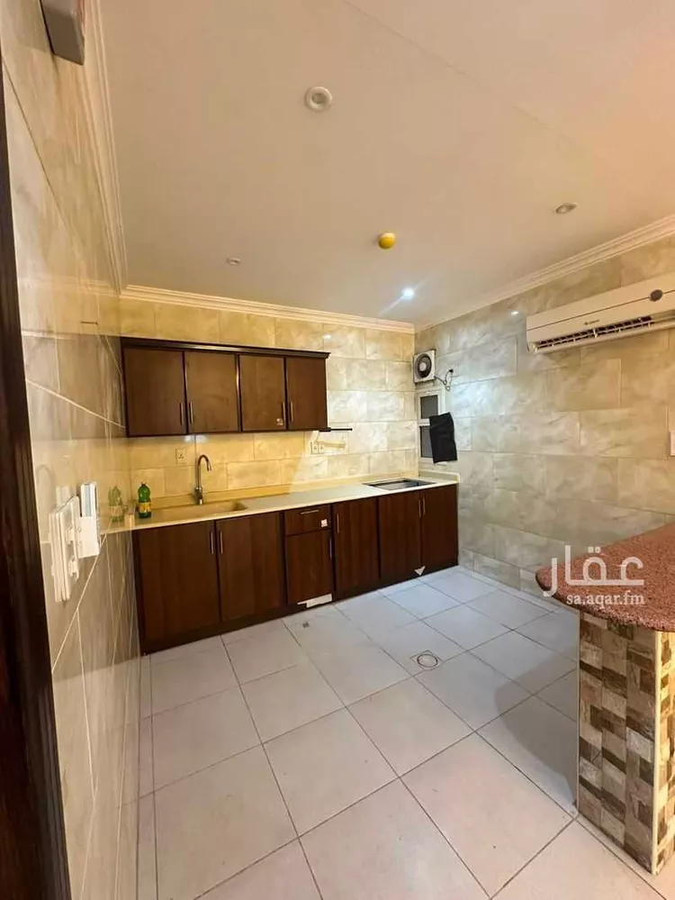 شقة للإيجار في شارع بدر الدين العيني, حي العليا, مدينة الخبر, المنطقة الشرقية صورة 5