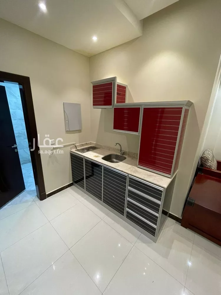 شقة للإيجار في شارع الشيخ حسن بن حسين بن علي, حي الحمراء, مدينة الرياض, منطقة الرياض