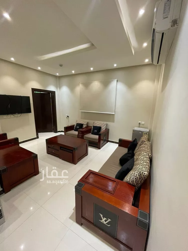 شقة للإيجار في شارع الشيخ حسن بن حسين بن علي, حي الحمراء, مدينة الرياض, منطقة الرياض صورة 4