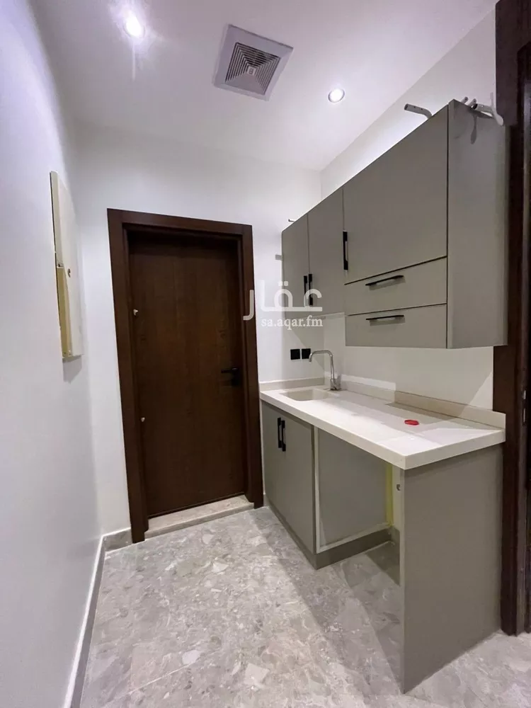 شقة للإيجار في شارع محمد عمر توفيق, حي العارض, مدينة الرياض, منطقة الرياض صورة 2