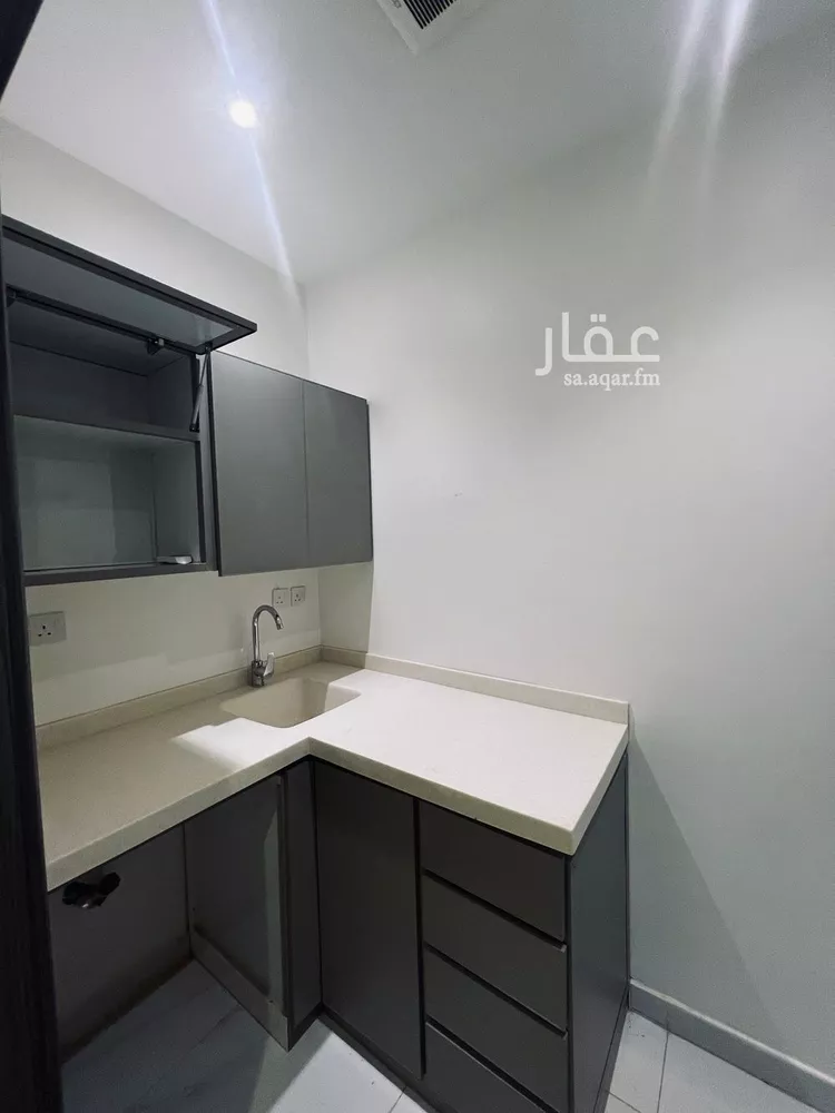 شقة للإيجار في شارع أحمد بن عمرو بن السرح, حي النرجس, مدينة الرياض, منطقة الرياض صورة 3