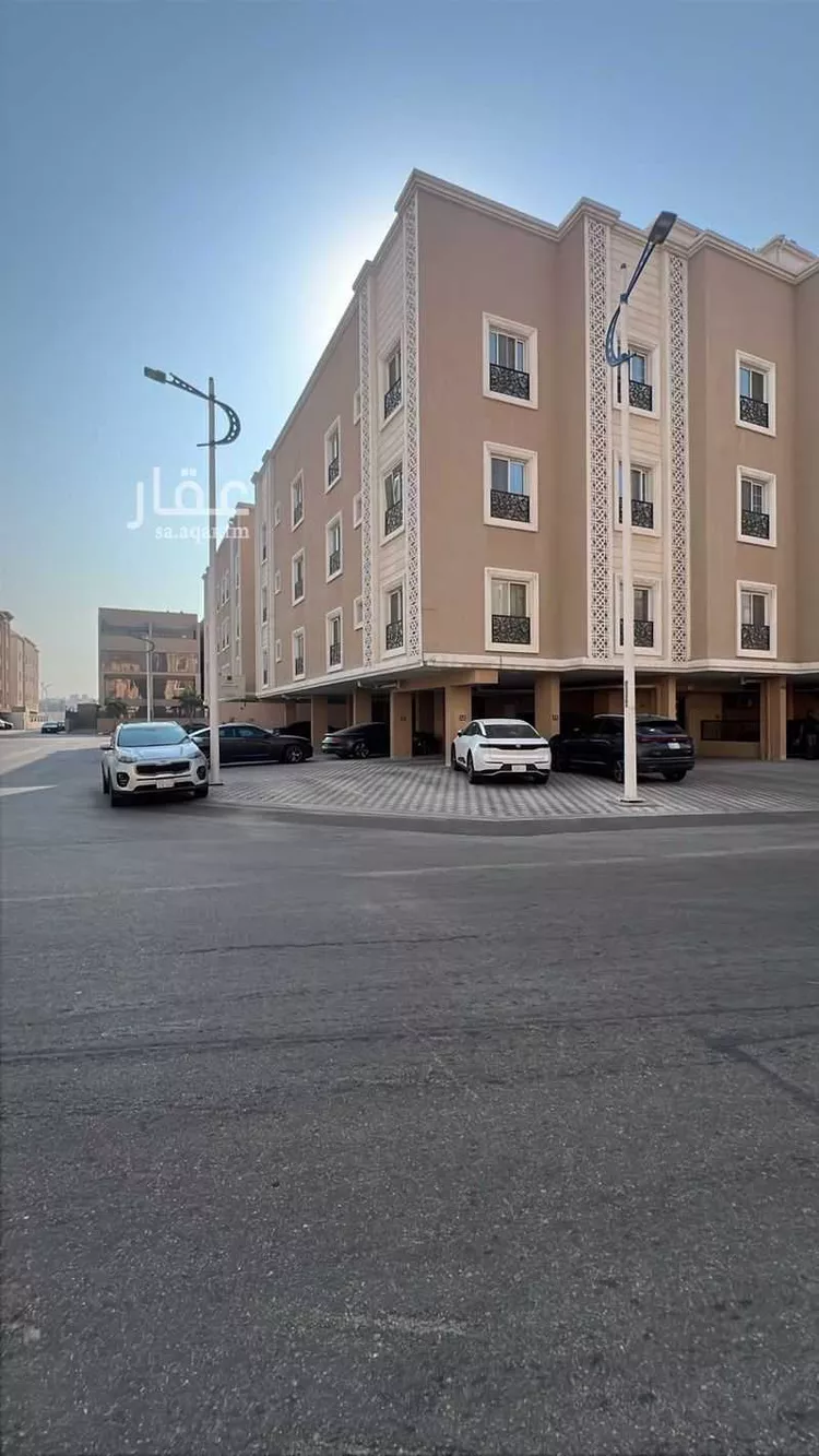 عمارة للإيجار في شارع الخفجي, حي القصور, مدينة الظهران, المنطقة الشرقية صورة 2