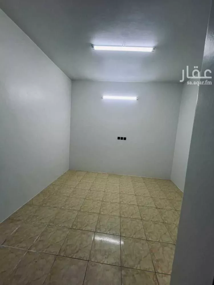 شقة للإيجار في شارع ابي حنيفه, حي العريجاء الأوسط, مدينة الرياض, منطقة الرياض صورة 2