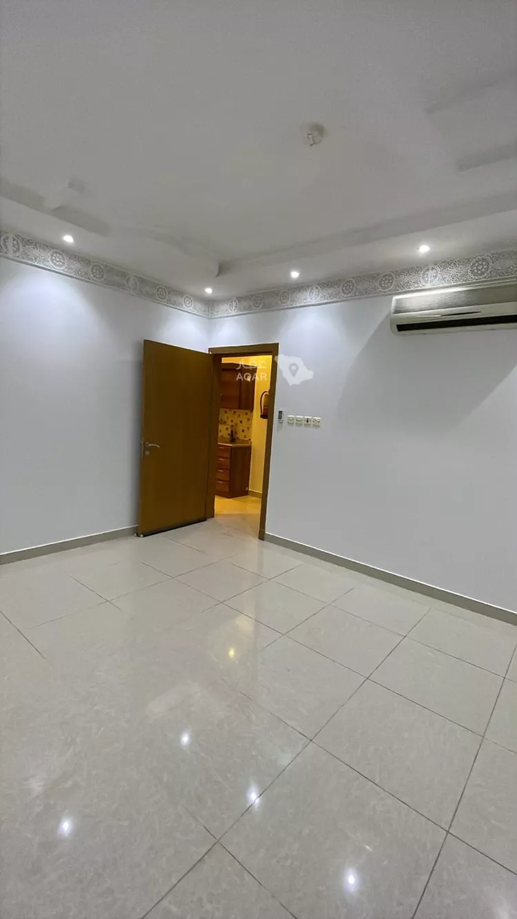 شقة للإيجار في شارع المدارة, حي اليرموك, مدينة الرياض, منطقة الرياض 5
