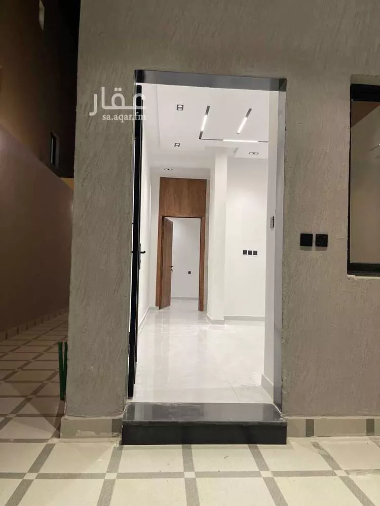 دور للبيع في شارع ابن البرهان النحاس, حي الرمال, مدينة الرياض, منطقة الرياض صورة 3