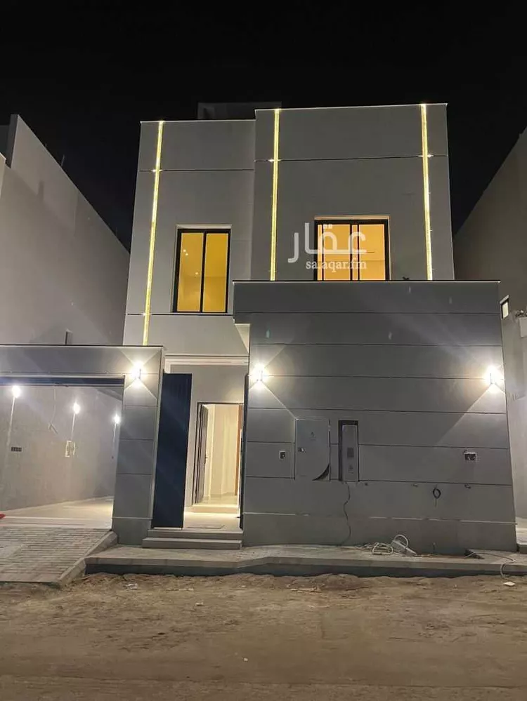 دور للبيع في شارع احمد بن سعادة, حي الرمال, مدينة الرياض, منطقة الرياض