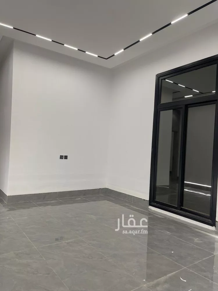 دور للبيع في شارع سليمان بن عبدالله, حي الرمال, مدينة الرياض, منطقة الرياض صورة 2