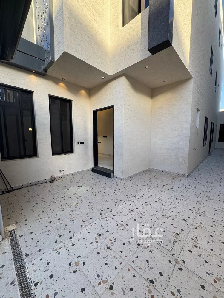 دور للبيع في شارع رقم 96, حي الندوة, مدينة الرياض, منطقة الرياض