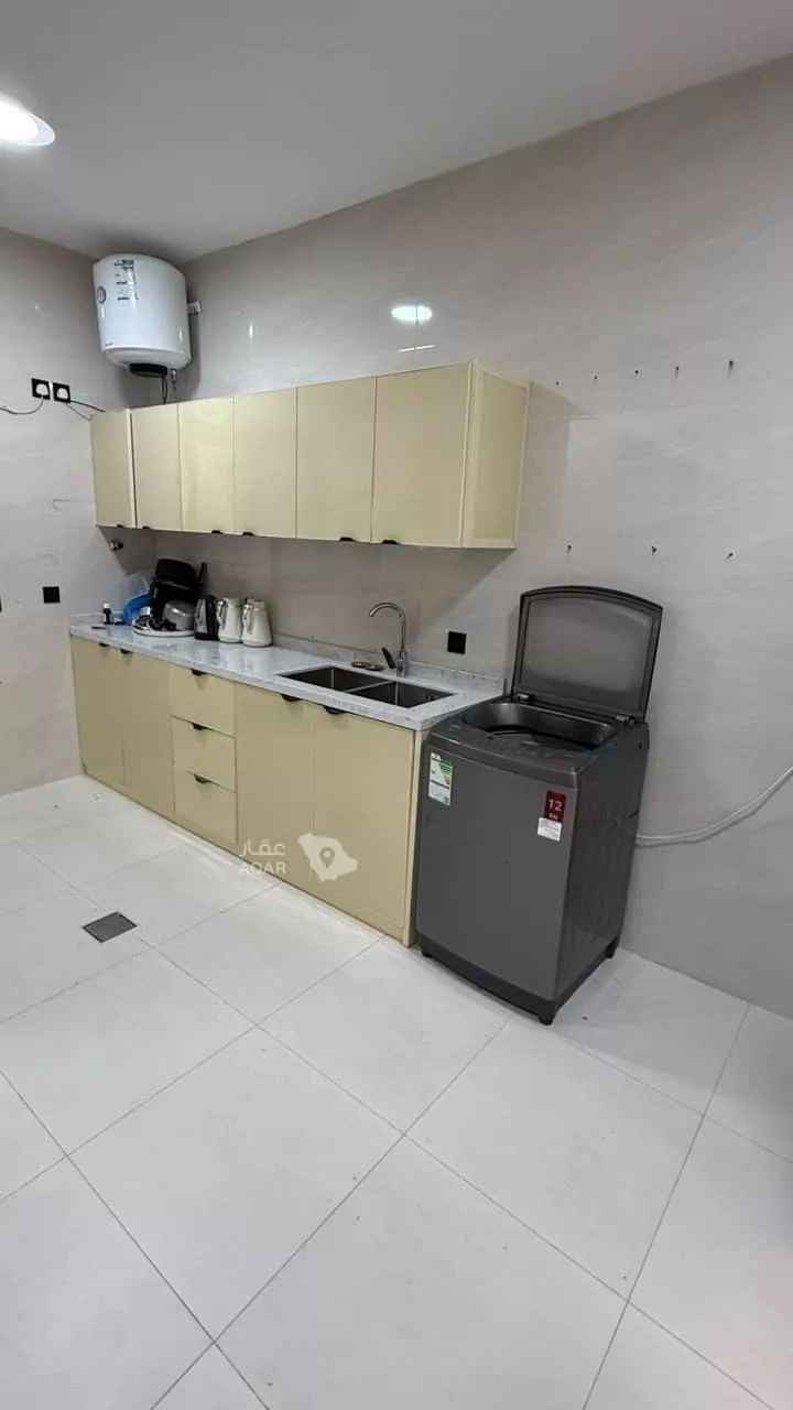 شقة للإيجار في شارع ال يوسف, حي التعاون, مدينة أبها, منطقة عسير 4
