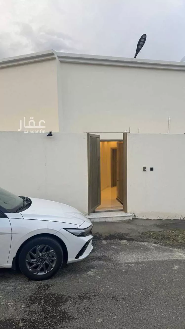 شقة للإيجار في شارع المعتق, حي التعاون, مدينة ابها, منطقة عسير صورة 2
