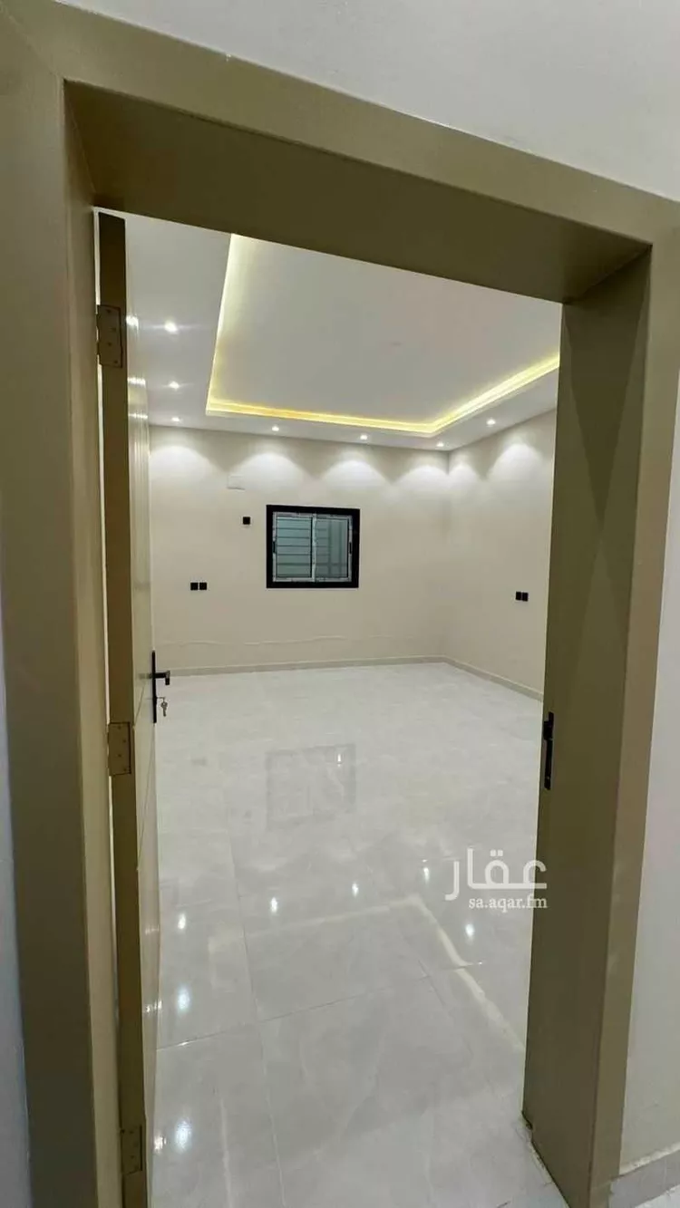 شقة للإيجار في شارع ال يوسف, حي التعاون, مدينة أبها, منطقة عسير صورة 4