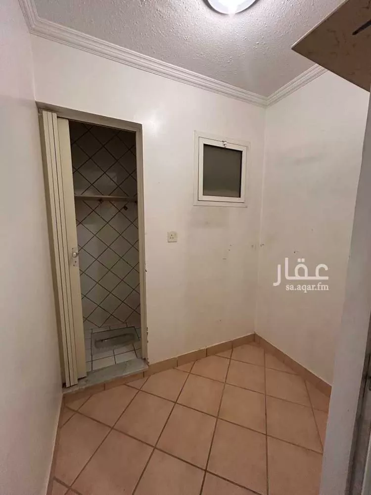 شقة للبيع في شارع العشيرة, حي ظهرة لبن, مدينة الرياض, منطقة الرياض 8
