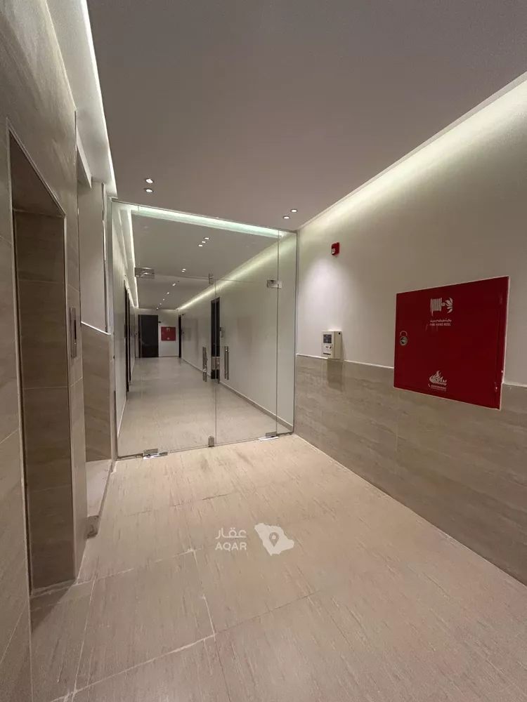 Commercial Office for Rent in Riyadh Dhahrat Laban 9