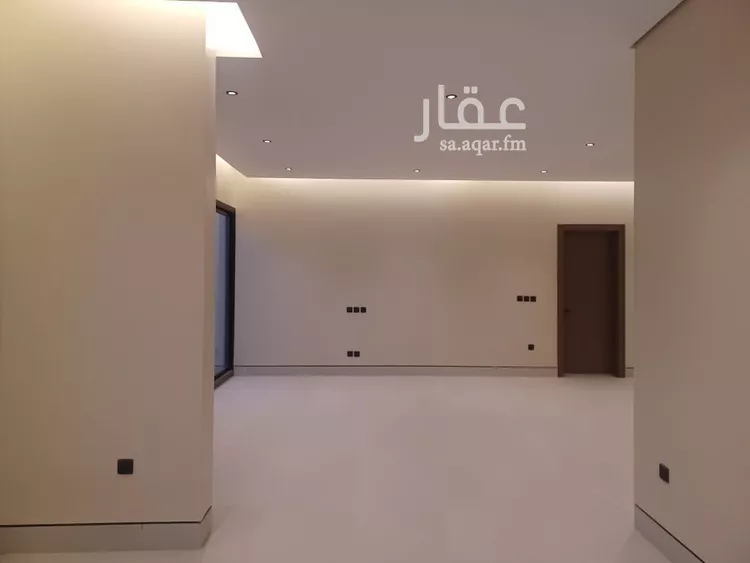 فيلا للبيع في شارع حسن فدعق, حي العارض, مدينة الرياض, منطقة الرياض 6