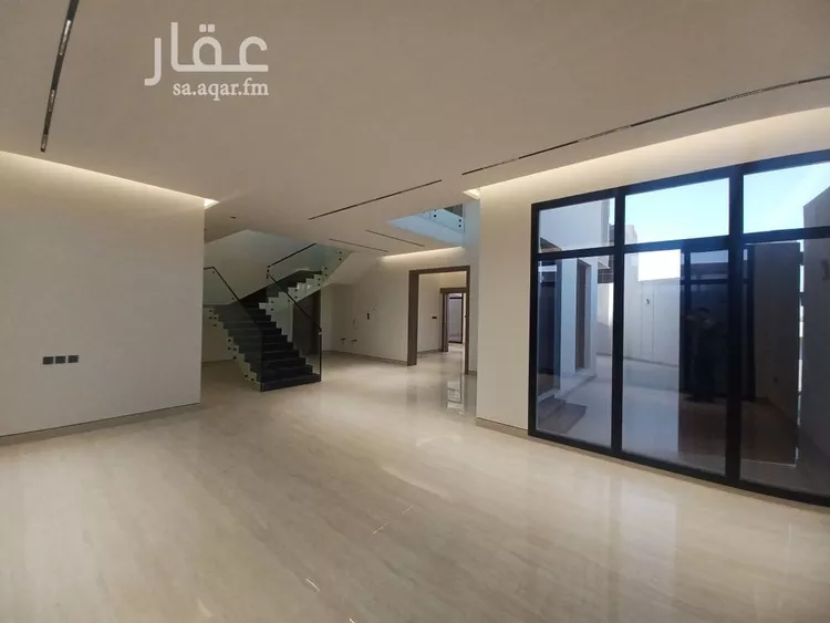 فيلا للبيع في شارع محمد أبي الخير الفاسي, حي النرجس, مدينة الرياض, منطقة الرياض صورة 5