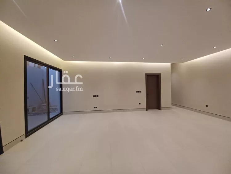 فيلا للبيع في شارع حسن فدعق, حي العارض, مدينة الرياض, منطقة الرياض 13